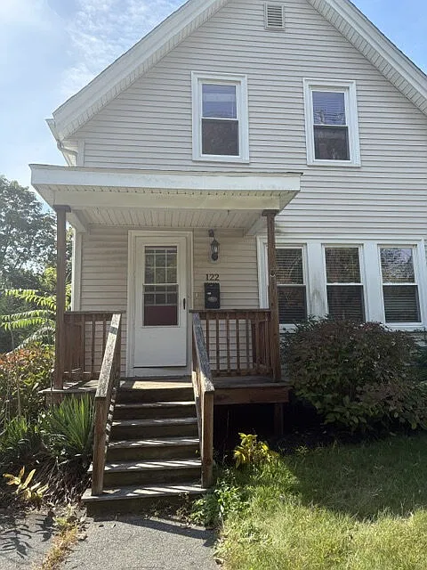 122 Intervale St