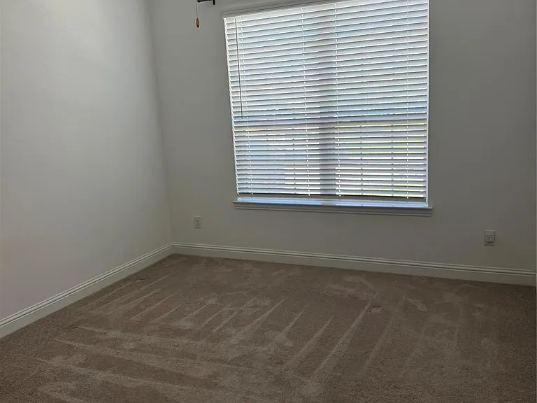 6539 Fairway Glen Ln — Photo 2