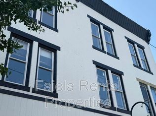 112 High St #C3, Leesburg, NJ 08327