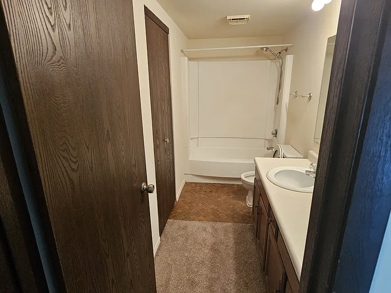 1601 Anna St #7 — Photo 13