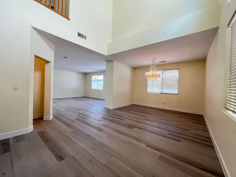 8480 Garnet Peak Ct — Photo 6