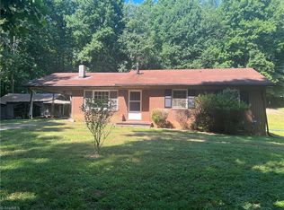 205 Bayfield Rd, Wilkesboro, NC 28697