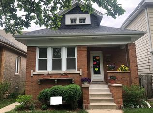 5350 N Lotus Ave, Chicago, IL 60630