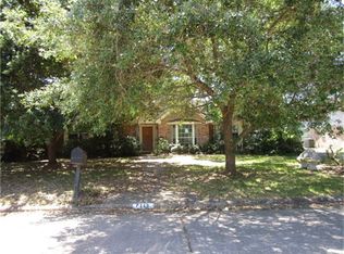 7111 Bayou Forest Dr, Houston, TX 77088