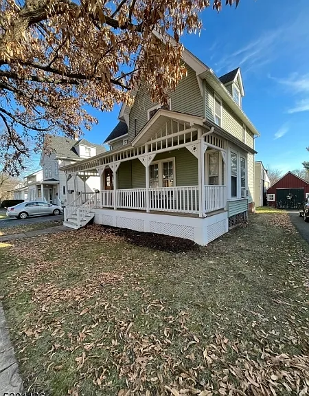 15 Summit Ave #A — Photo 9