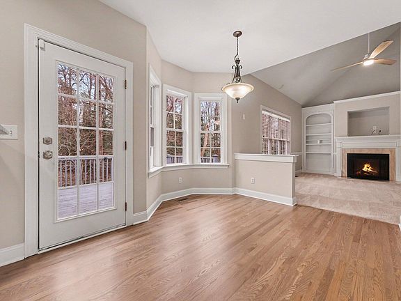 5th image of 4613 Cherrybark Ln