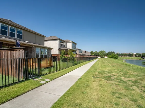 257 Jones St, Irving, TX 75063
