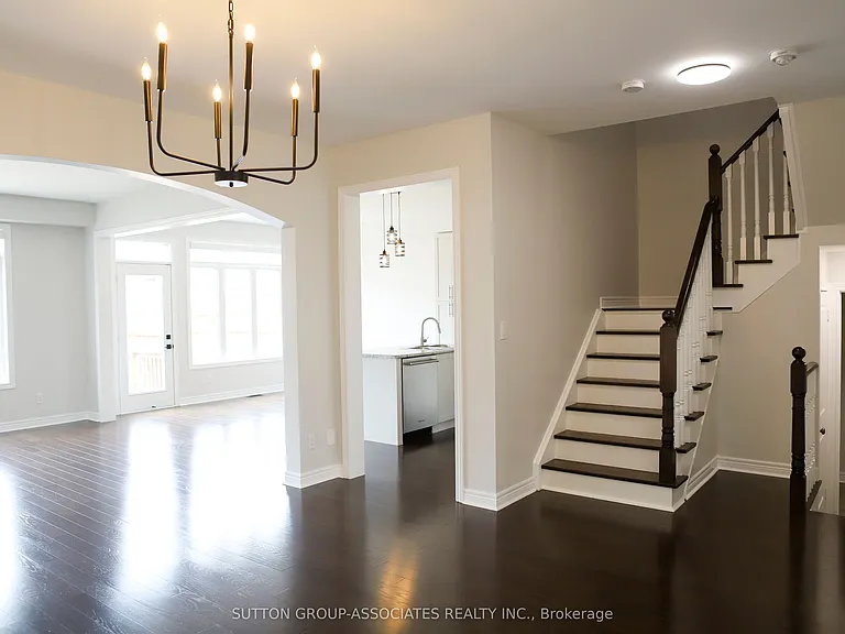 72 Treetops Blvd — Photo 5