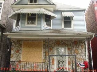 828 N Leamington Ave, Chicago, IL 60651