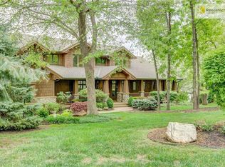 10191 S Highland Ln, Olathe, KS 66061