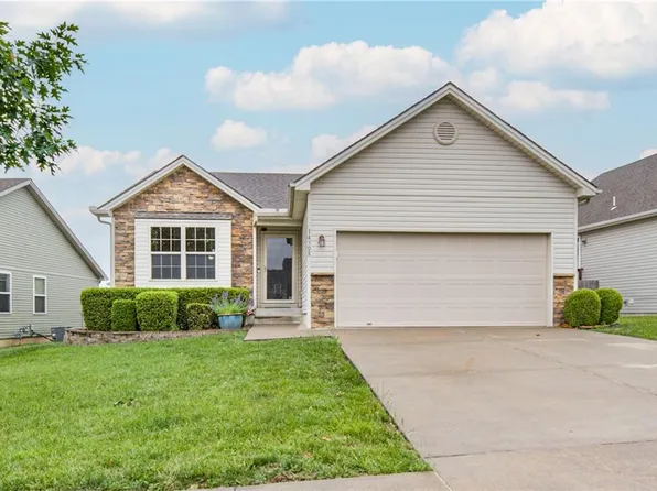 14308 Richmond Ave, Grandview, MO 64030
