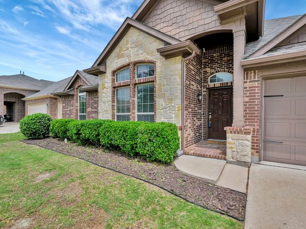 5312 Molasses Dr, Fort Worth, TX 76179