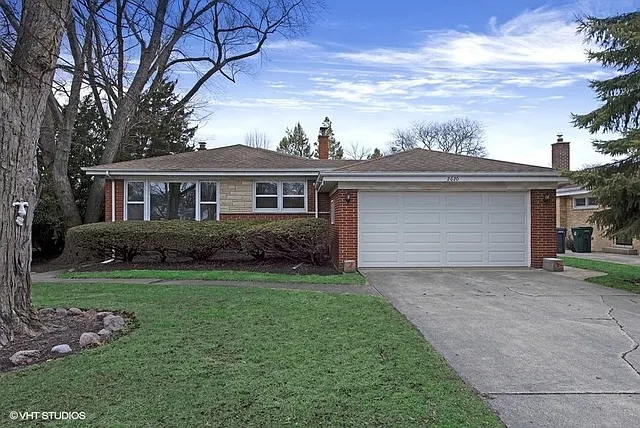 2620 Wilmette Ave photo 1