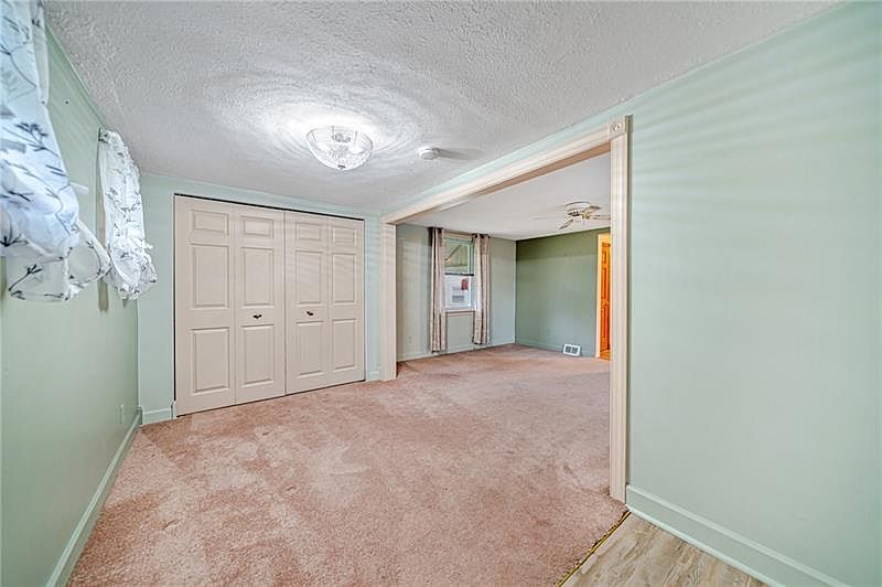 220 2nd St, Slickville, PA 15684 Zillow