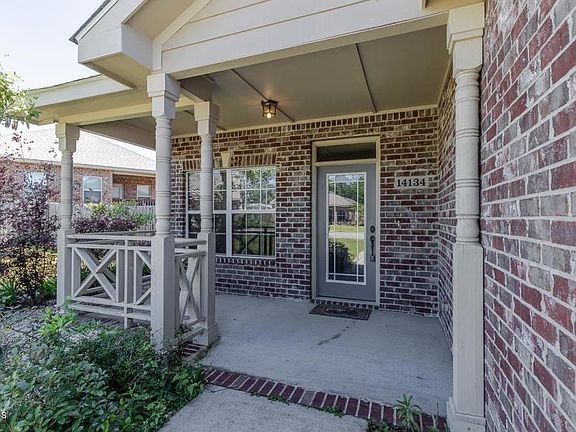 3rd image of 14134 Waterford Cir