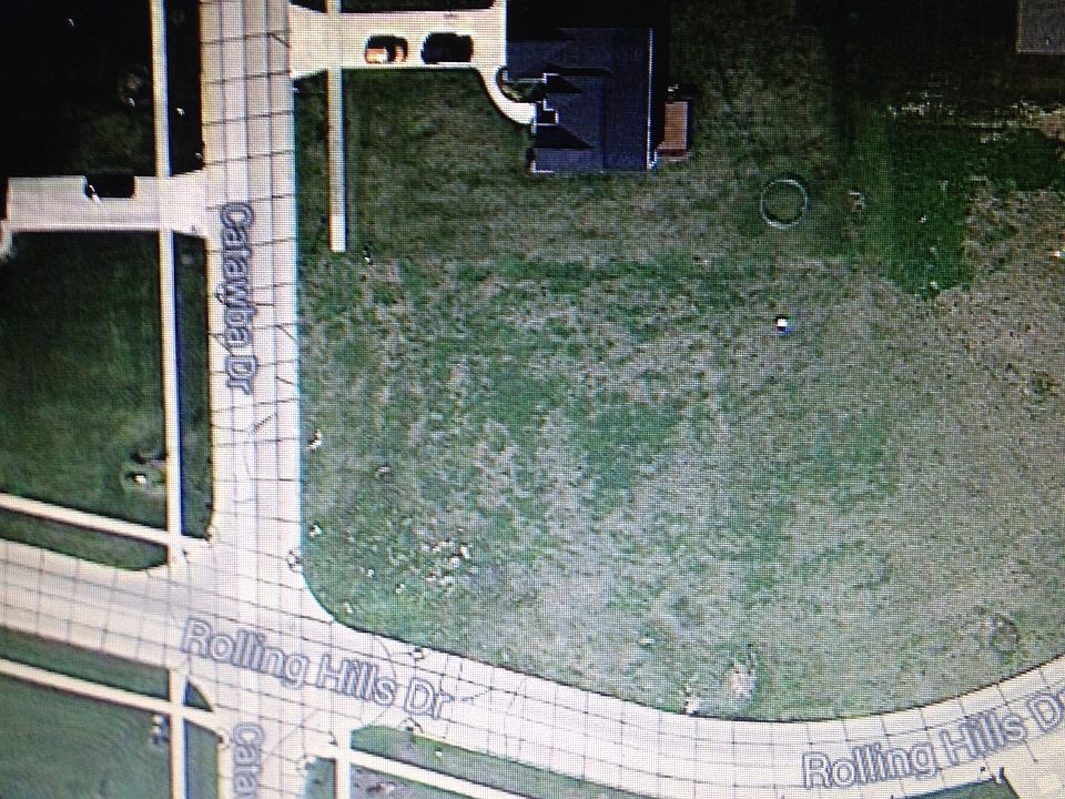 1st image of 553 Catawba Dr