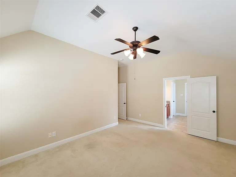 50 W Montfair Blvd — Photo 30