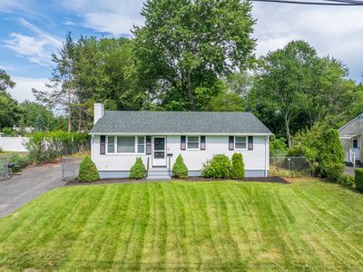 42 Greenwood Avenue, Bloomfield, CT, 06002