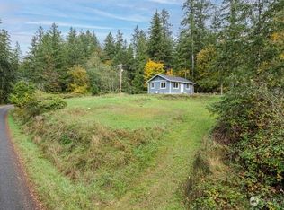 161 Oak St, Quilcene, WA 98376