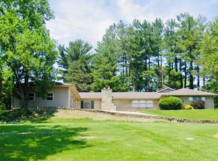 1763 Valley View Dr, Bedford, IN