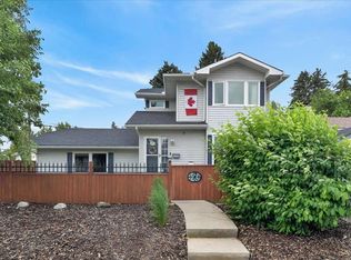 2511 N Exshaw Rd NW, Calgary, AB T2M 4E6