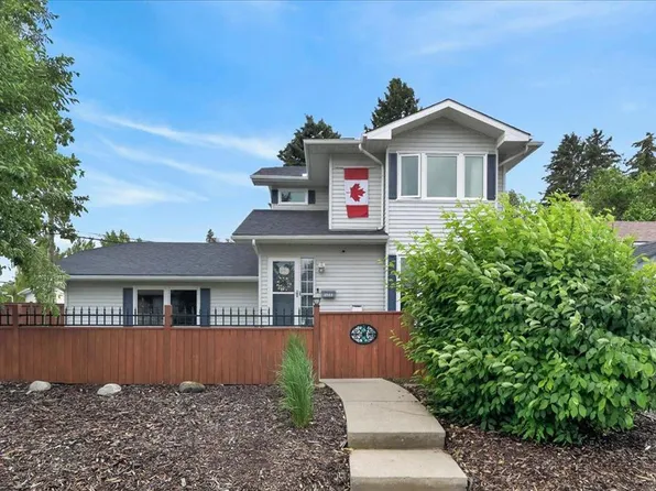 2511 N Exshaw Rd NW, Calgary, AB T2M 4E6