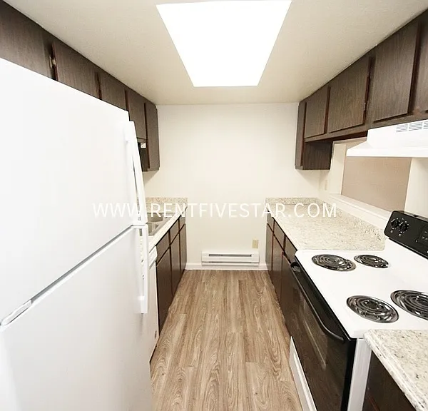 1066 Yellowstone Ave #12 — Photo 7