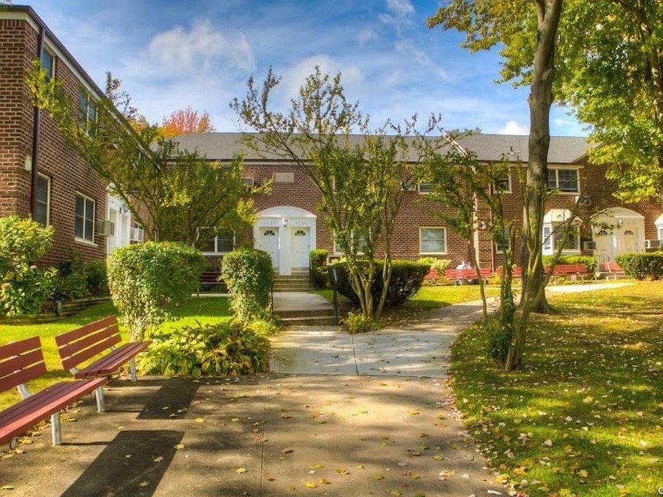 Deepdale 24942 60th Ave Little Neck NY Zillow