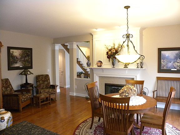 2nd image of 8301 Chatham Dr #20