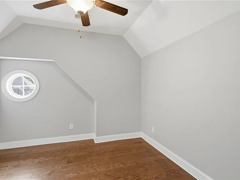 10504 New Cove Rd — Photo 30