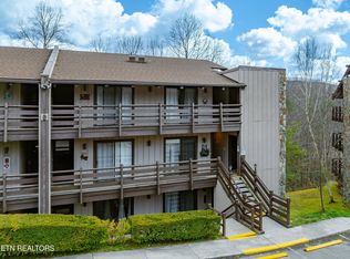 1081 Cove Rd #933, Sevierville, TN 37876