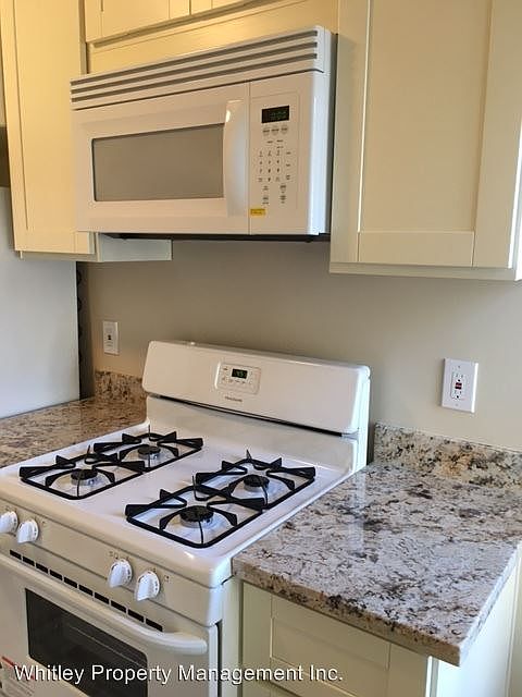 1st image of 3107 Broadway