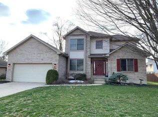 654 Copperfield Ln, Tipp City, OH 45371