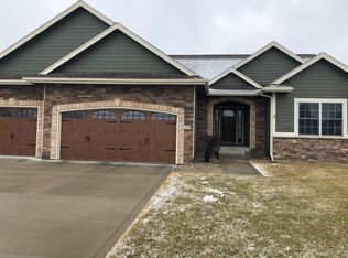 1309 Crimson St, West Des Moines, IA 50266