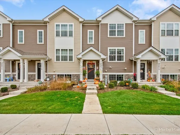 2221 Sassafras Way Unit # C, Wonder Lake, IL 60097