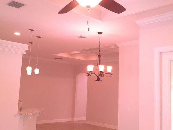 4th image of 5831 NW Lomb Ct
