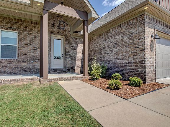 2nd image of 8708 Trail Creek Dr