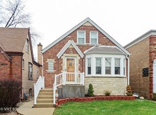 3045 N 77th Ct, Elmwood Park, IL 60707