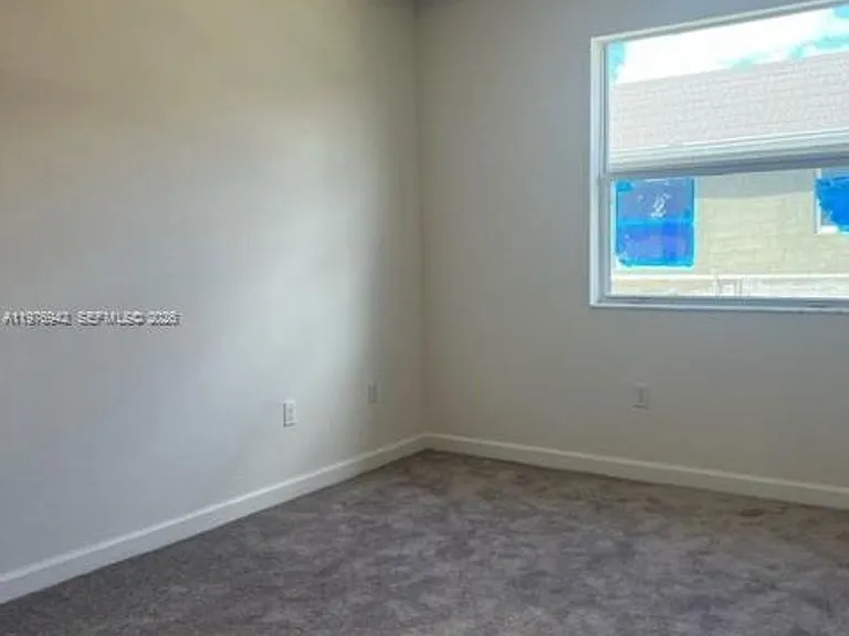 2608 SE 11th St #2608 — Photo 9