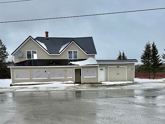 2nd image of 314 Flat Mountain Road