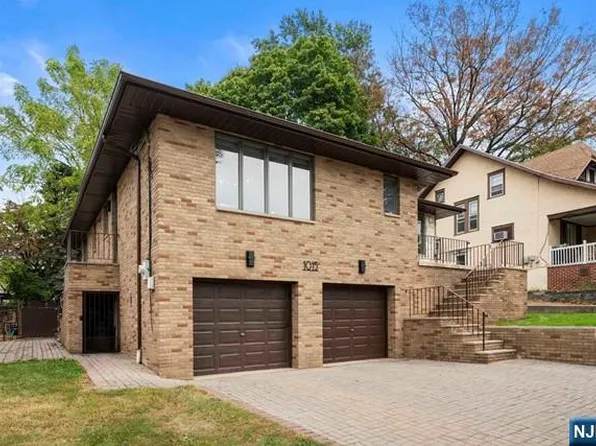 1015 Linden Ave, Ridgefield, NJ 07657