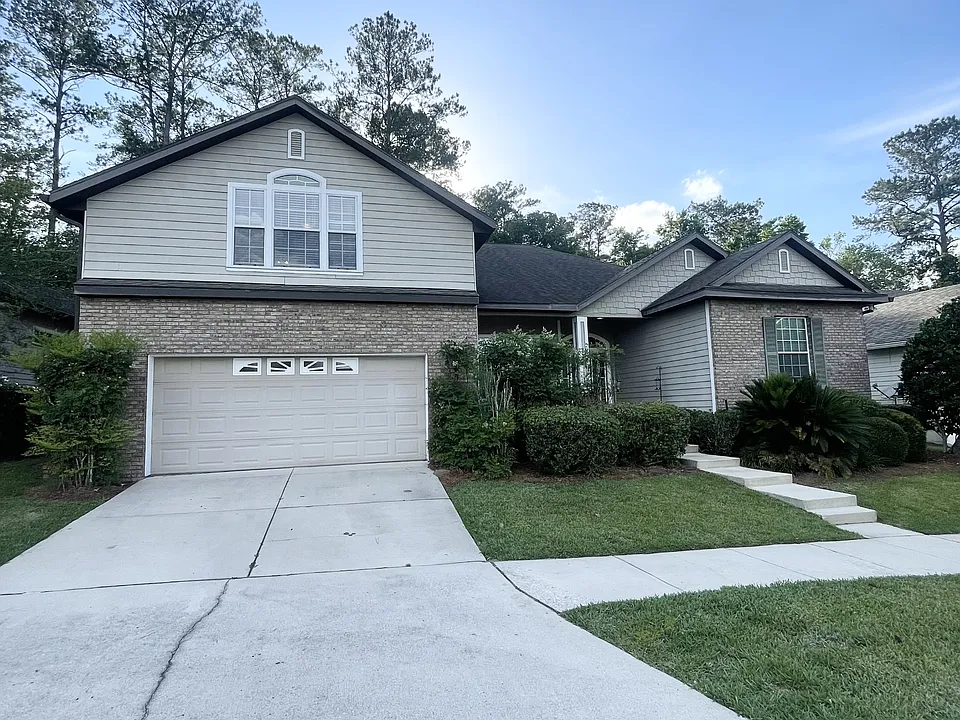 2244 NW 101st St