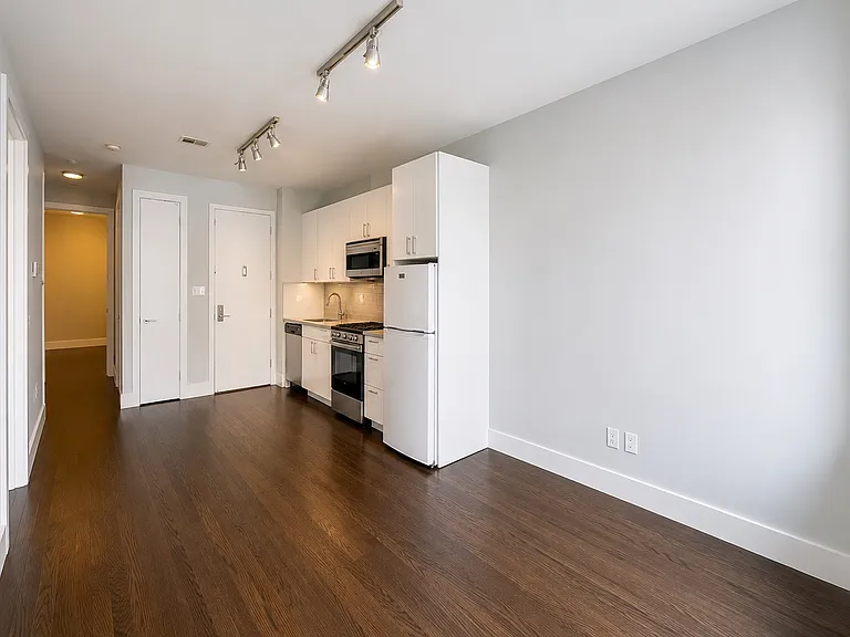 18 W 125th St #4R — Photo 7