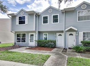 8527 J R Manor Dr, Tampa, FL 33634