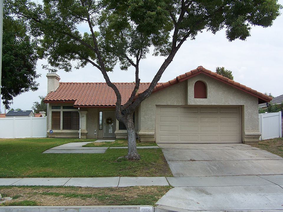 Lovely Redlands Home