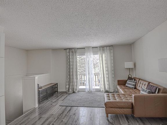 5th image of 8408 N Berkley Rd NW