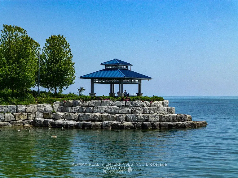 297 Lakeshore Rd E #2 — Photo 24