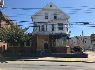 582 Cranston St, Providence, RI 02907