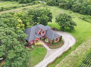 575 B County Rd #2550-N, Mahomet, IL 61853