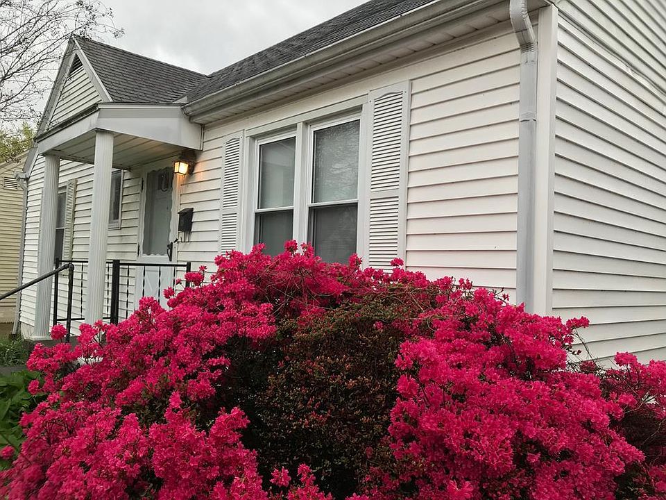 1st image of 3022 Allen St